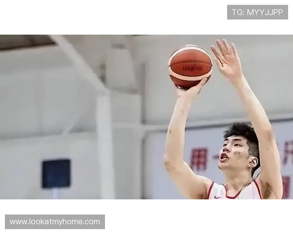 余嘉豪赤诚守护中国男篮梦之心