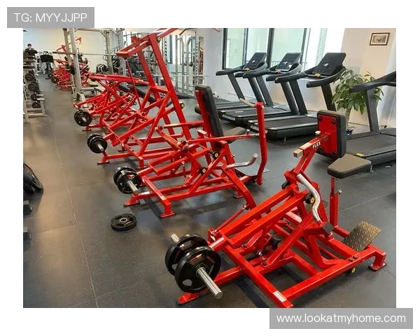 [健身动起来]侴陶带来夹球臀部练习.