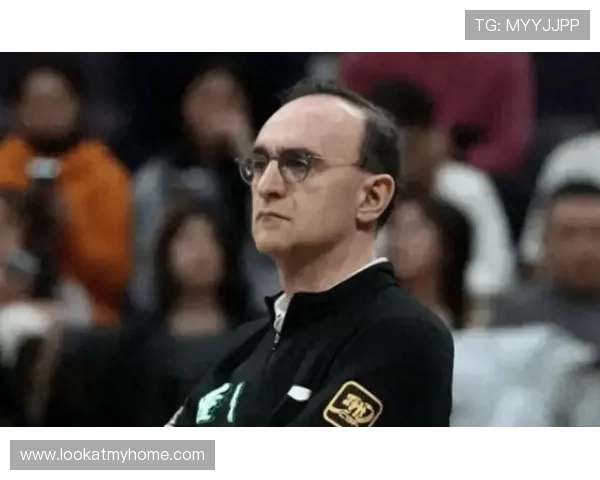 乌戈批评防守不力 威尔斯直指季后赛目标 乌戈批评防守不力 威尔斯直指季后赛目标